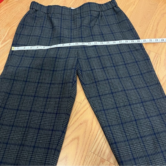 Aritzia Wilfred Darontal Check Pant - Picture 12 of 14
